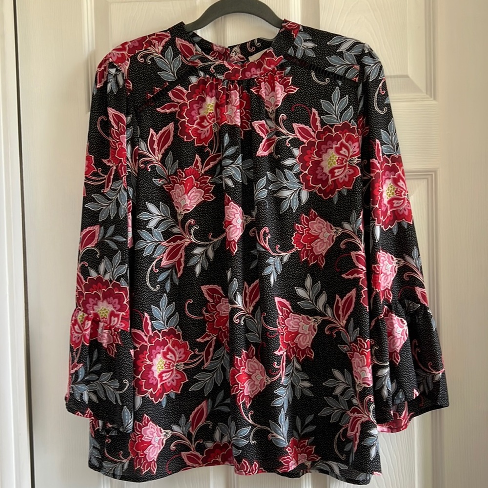 Loft, Large - floral blouse with beautiful sleeves
